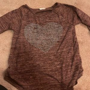 Reddish purple quarter sleeve